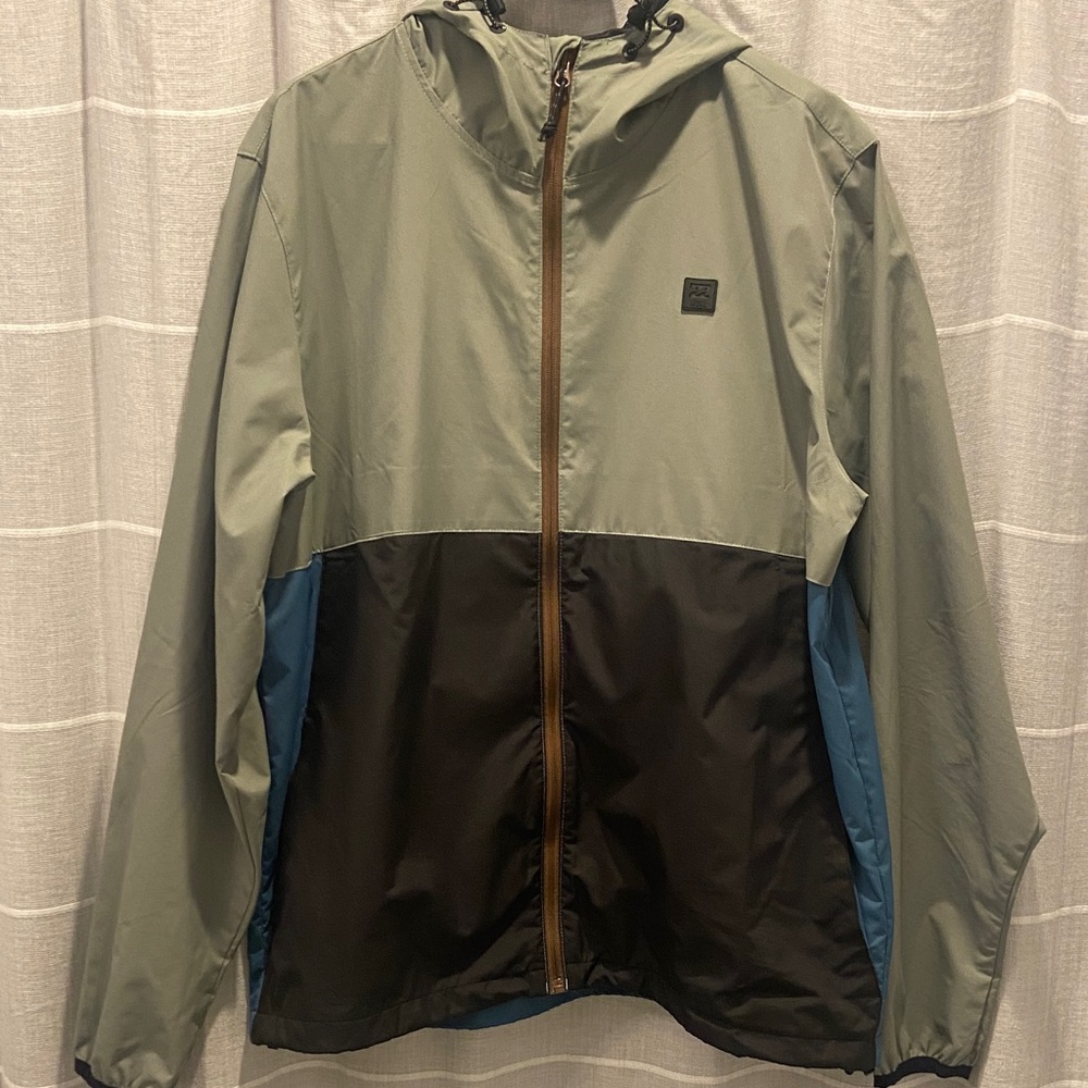 Billabong Sage Green and Black and Blue Hooded Windbreaker